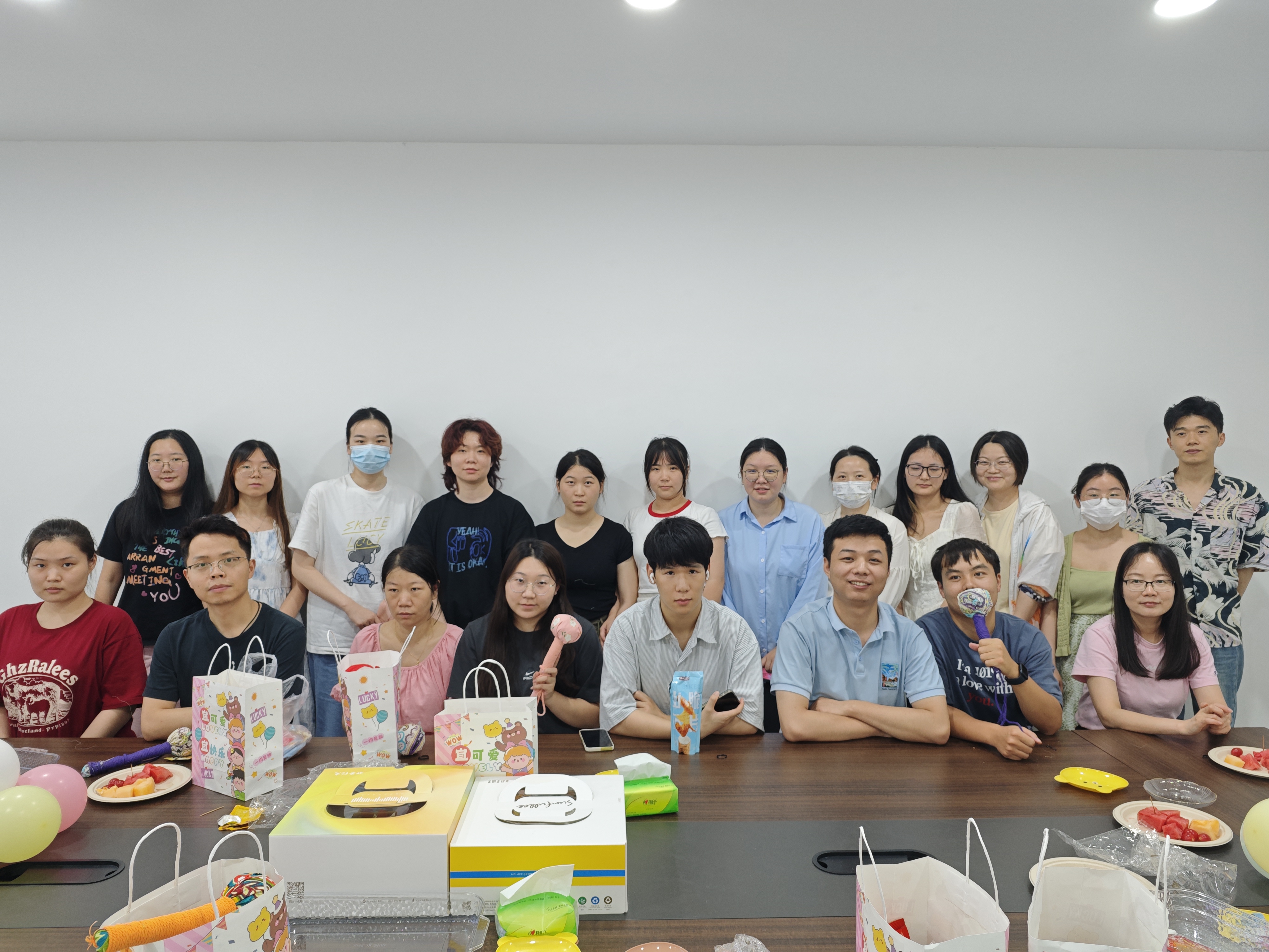 共慶生辰，共享歡樂——求學(xué)問校Q2季度生日會(huì)圓滿舉辦！